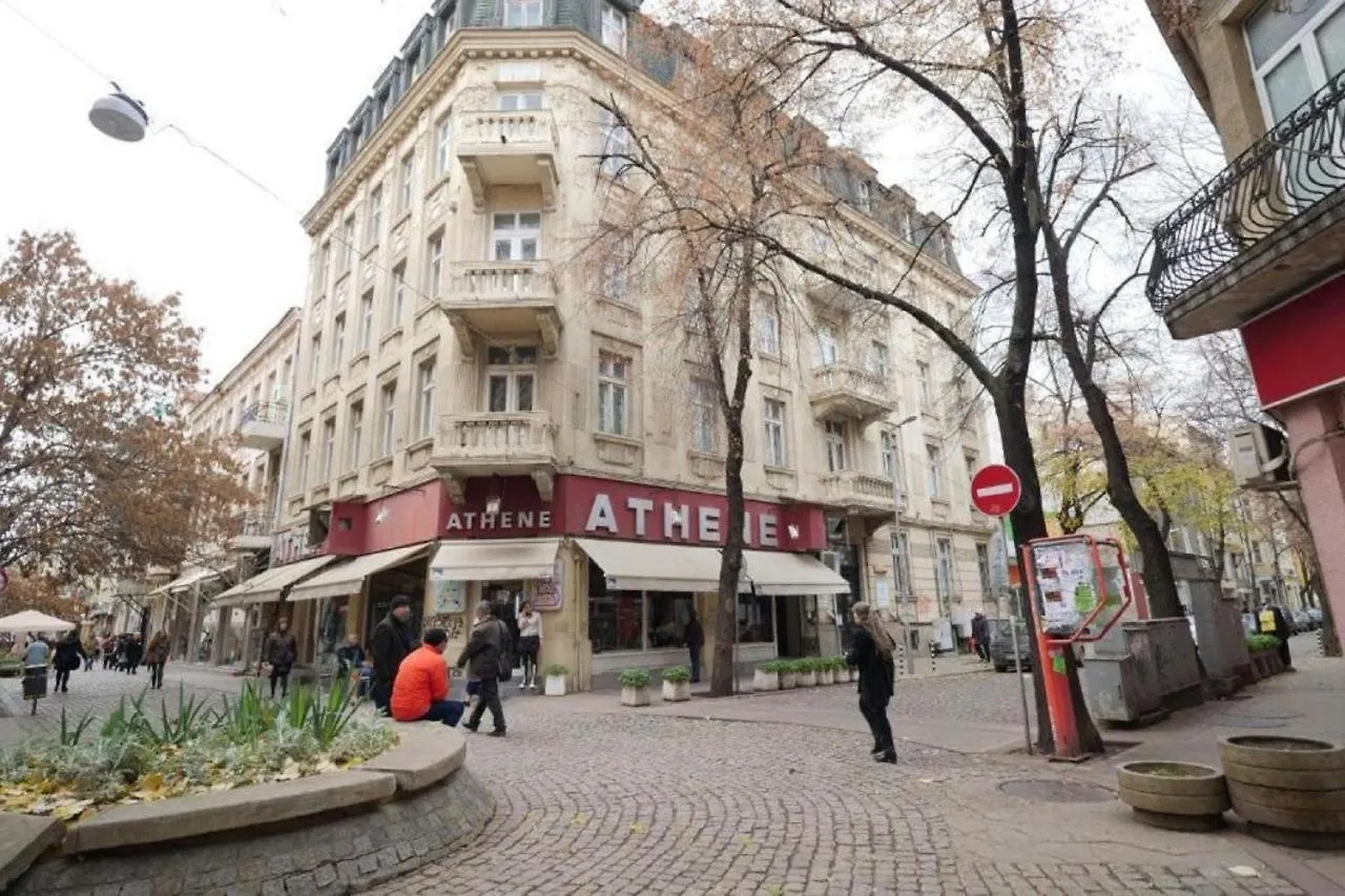 Vintage Private Rooms In The Heart Of The Downtown София